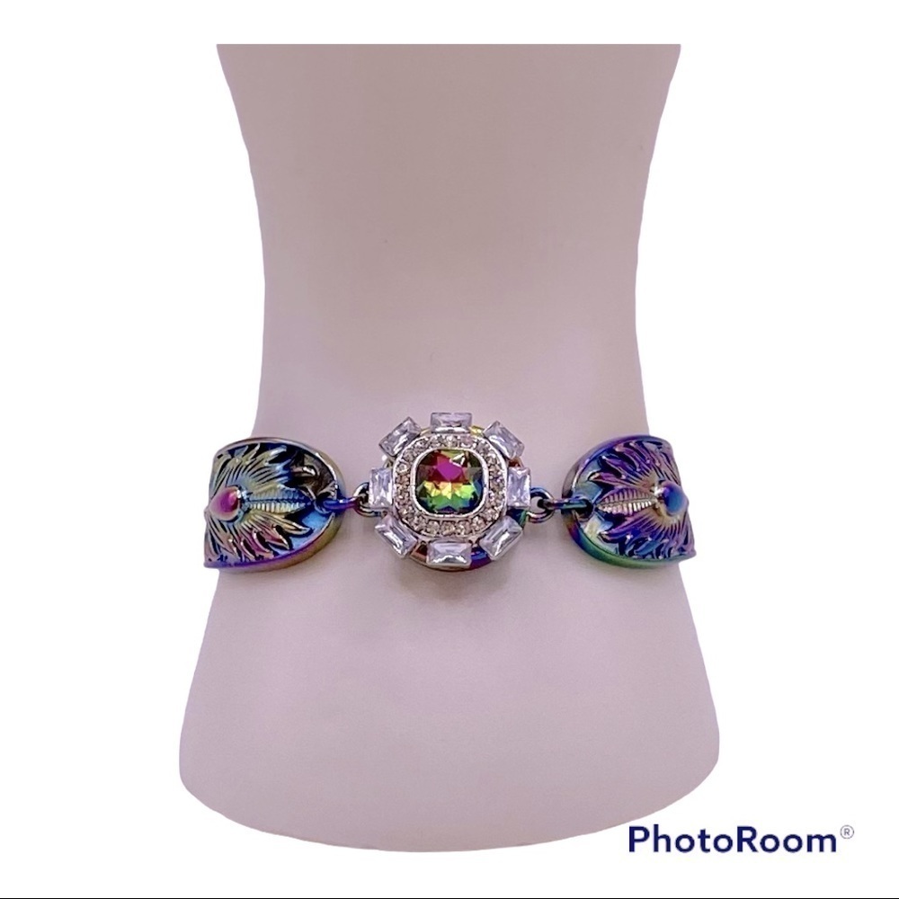 Multicolored Feather Spoon Bangle Bracelet w/Unique Geometric Snap! VIDEO.